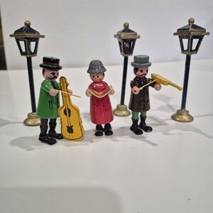 Vintage Miniature Wood Musician Figurines With Light Posts